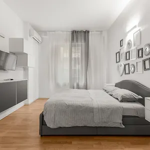  Apartament Casa San Siro-stadio - Stadio E Metropolitana Włochy